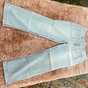 Blank Paige size medium with stretch.